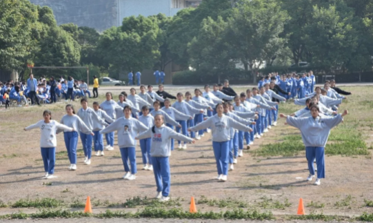 連州市職業(yè)技術(shù)學(xué)校、連州技工學(xué)校舉辦2019年廣播操比賽708.png